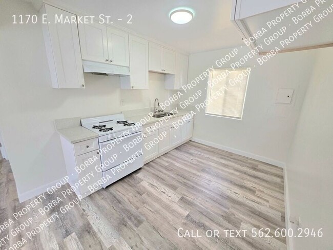 1170 E Market St in Long Beach, CA - Building Photo - Building Photo