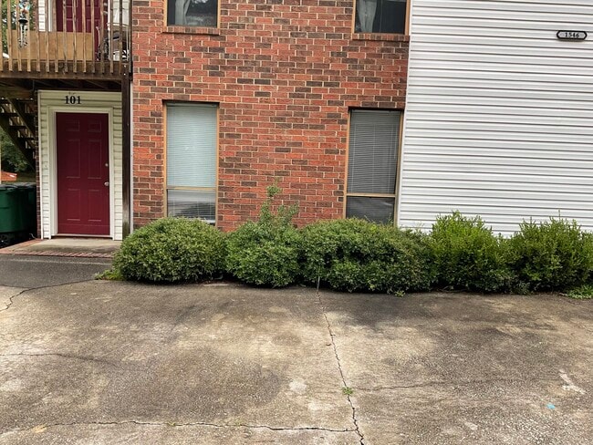 1546 Hamilton Dr in Aiken, SC - Building Photo - Building Photo