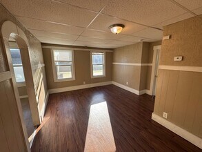 37 Fulton St in Lowell, MA - Building Photo - Building Photo