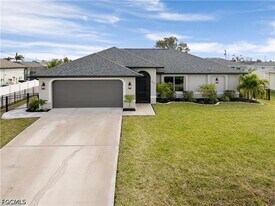 231 NW 26th Ave in Cape Coral, FL - Building Photo