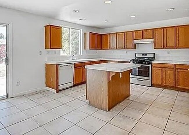 property at 3217 Urchin St