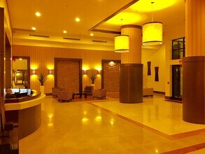 4242 NW 2nd St, Unit 1203 in Miami, FL - Foto de edificio - Building Photo