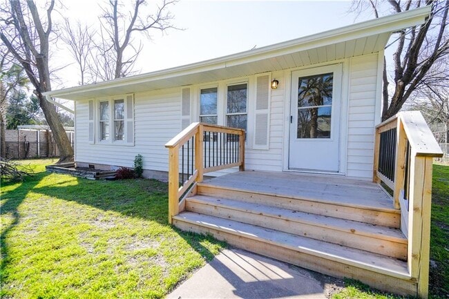 5516 Joe Sayers Ave in Austin, TX - Building Photo - Building Photo