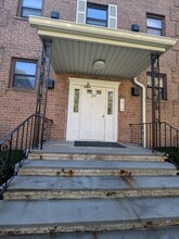 214 Prospect Ave, Unit 3A in Hackensack, NJ - Building Photo - Building Photo