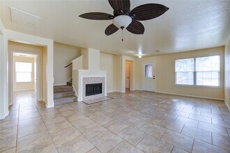 6422 Mildenhall Ct in Houston, TX - Building Photo - Building Photo