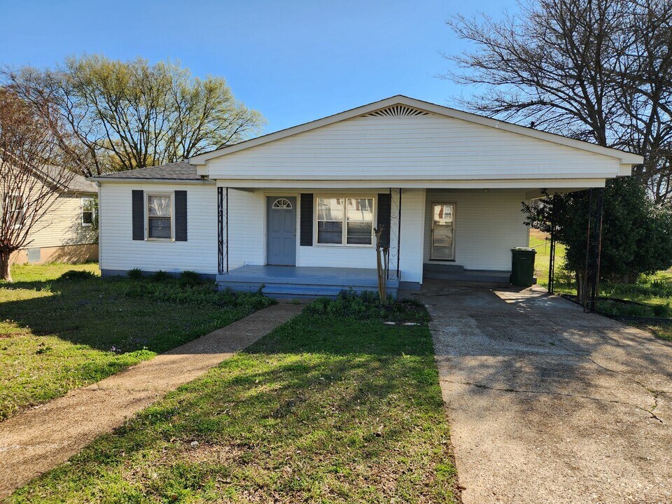 264 Lewis St in Muscle Shoals, AL - Building Photo