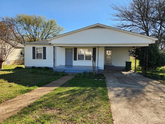 property at 264 Lewis St