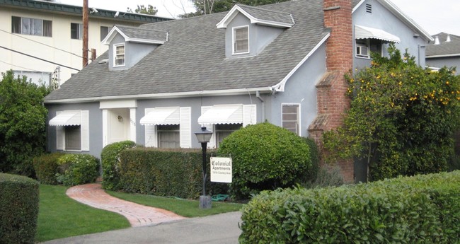 Colonial Apartments in East Palo Alto, CA - Building Photo - Building Photo