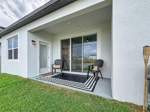 2940 Marine Grass Dr in Wimauma, FL - Building Photo - Building Photo