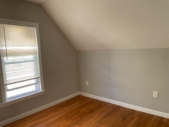 18 Bradbury St in Boston, MA - Building Photo - Building Photo