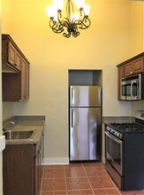 1004 Scott St, Unit 1 in Little Rock, AR - Building Photo - Building Photo