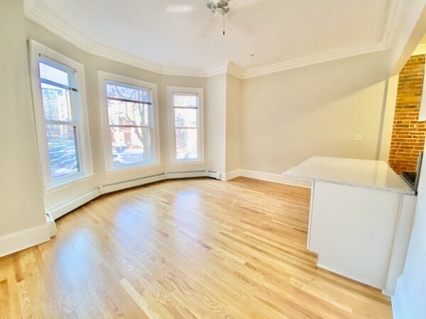 31 Massachusetts Ave in Boston, MA - Building Photo - Building Photo