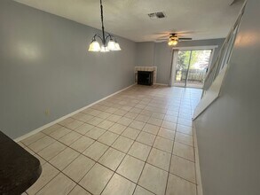 5710 Bratton Dr in Tampa, FL - Building Photo - Building Photo
