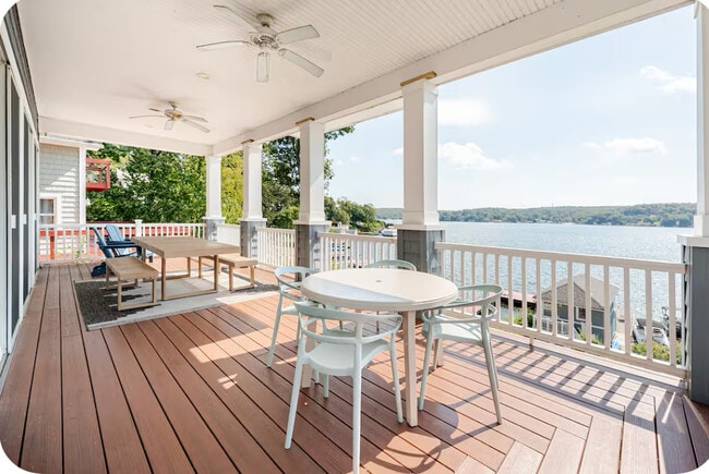 property at 307 Lakeside Blvd