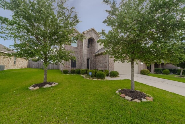 8730 Sunny Gallop Dr in Tomball, TX - Building Photo - Building Photo