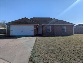 840 Ash Ct in Siloam Springs, AR - Building Photo
