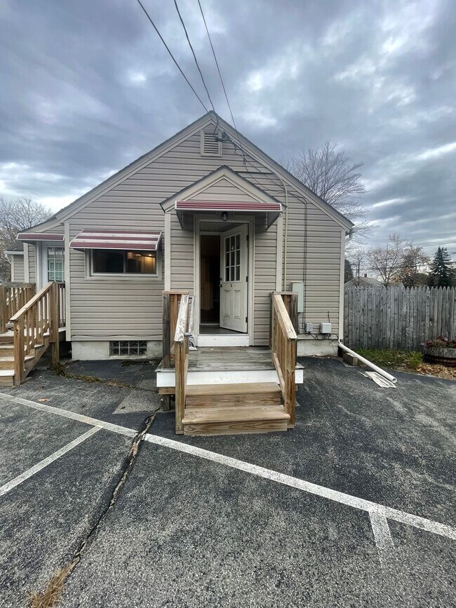 3 Hanson Ridge Rd in Sanford, ME - Building Photo - Building Photo