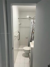 9920 SW 32nd St in Miami, FL - Building Photo - Building Photo