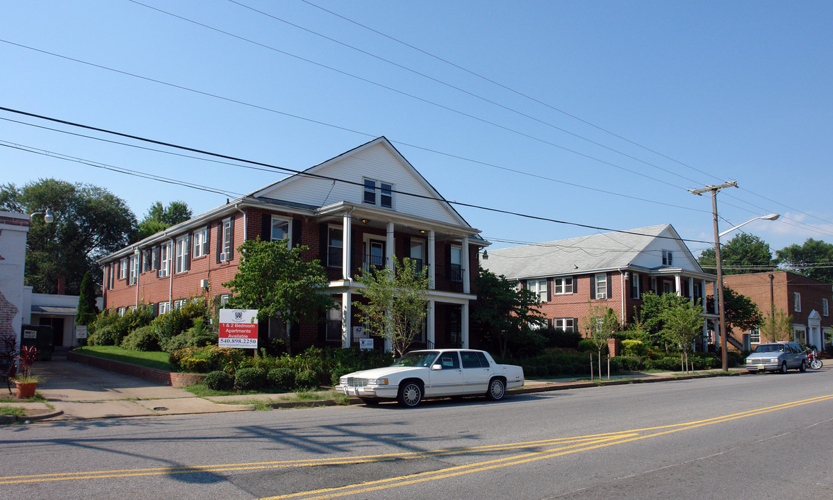 William Street Apartments in Fredericksburg, VA - Foto de edificio