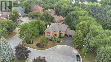 34 Barclay Ct in Markham, ON - Building Photo - Building Photo