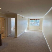 14 Willis Ave in Syosset, NY - Foto de edificio - Building Photo