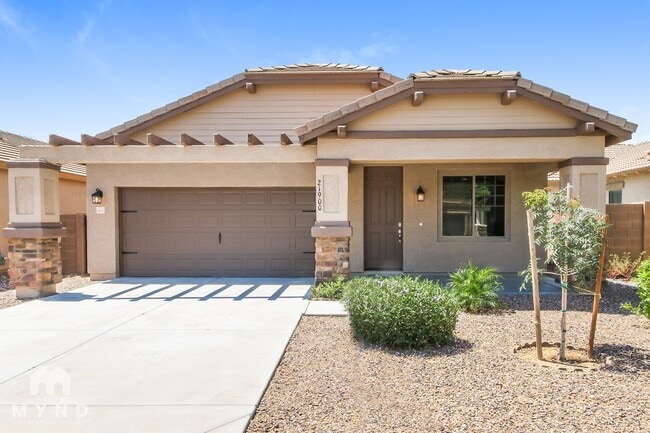 property at 21900 S 215th Pl