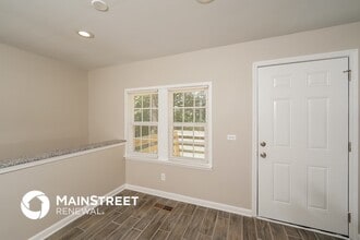 5240 Jean Dr, Unit 1-1306 in Pinson, AL - Foto de edificio - Building Photo