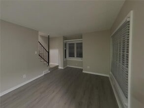 3910 Scott Ave N in Minneapolis, MN - Foto de edificio - Building Photo