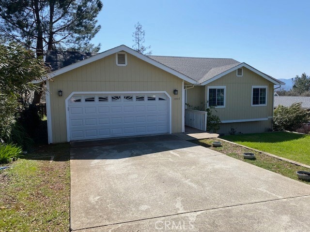 19015 Ravenhill Rd in Hidden Valley Lake, CA - Building Photo - Building Photo