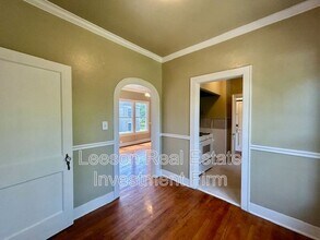 320 College St in Shreveport, LA - Building Photo - Building Photo