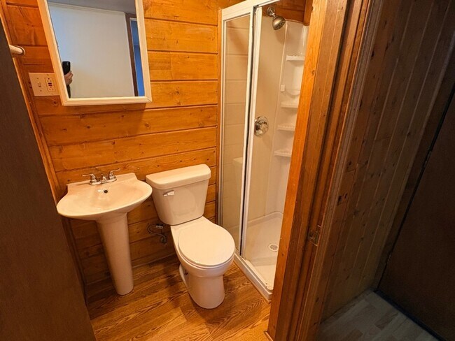 3305 N Holdridge Ave in Zion, IL - Building Photo - Building Photo