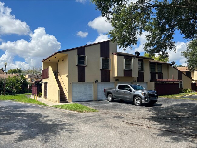 property at 6631 SW 137th Ct