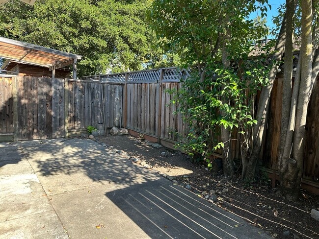 14850 Elton Dr in San Jose, CA - Building Photo - Building Photo
