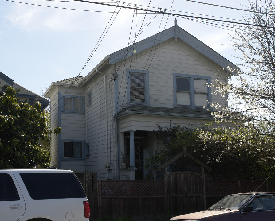 1802 Grand Ave in Alameda, CA - Foto de edificio