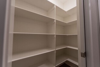 1315 Van Buren Ave in Fayetteville, AR - Building Photo - Building Photo