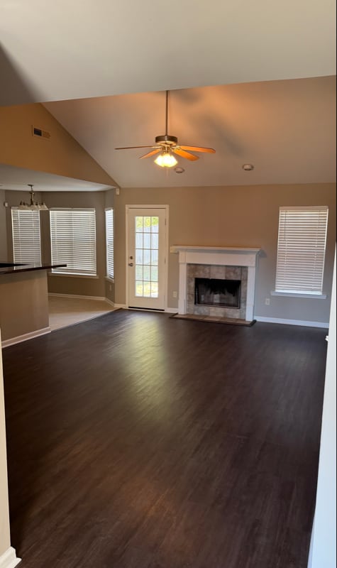 124 Cove Landing in Calera, AL - Foto de edificio - Building Photo