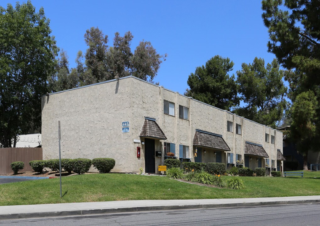 Garrison Townhome Apartments in Oceanside, CA - Building Photo