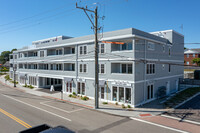 The Residences at Harbour town in Plymouth, MA - Foto de edificio - Building Photo