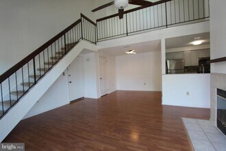 7714 Tamarron Dr in Plainsboro, NJ - Building Photo - Building Photo