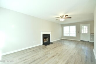 2212 Leadenhall Way, Unit 120 in Raleigh, NC - Building Photo - Building Photo