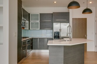 700 12th Ave S in Nashville, TN - Building Photo - Building Photo