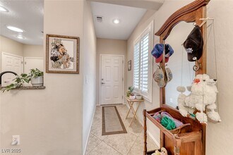 2522 Darda St in Henderson, NV - Building Photo - Building Photo