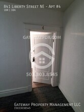 841 Liberty St NE in Salem, OR - Building Photo - Building Photo