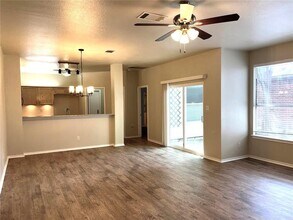 813 Black Locust Drive West in Pflugerville, TX - Building Photo - Building Photo