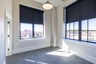 Benson Lofts in Sioux City, IA - Building Photo - Interior Photo