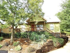 225 Pearl St in Athens, GA - Building Photo