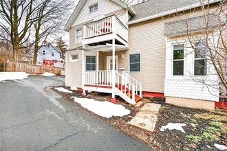 48 S Mill St in Nyack, NY - Building Photo - Building Photo