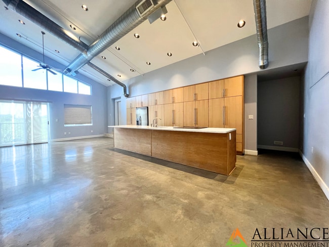 property at 820 N Manhattan Ave