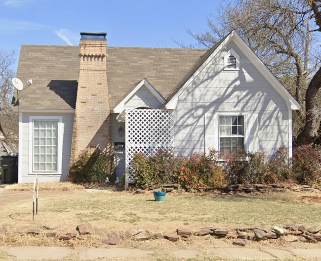 property at 2013 Jones St