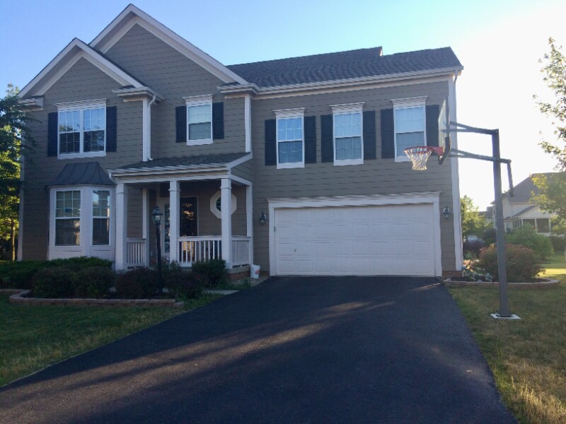 7619 Mill Springs Dr in Dublin, OH - Foto de edificio